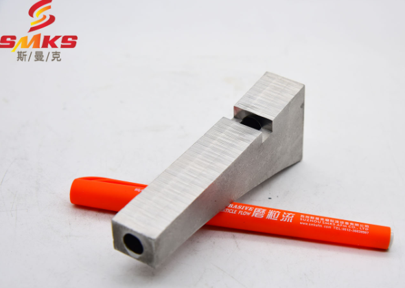 磨粒流<a href='http://xingqiuwz.cn' target='_blank'><u>內(nèi)孔拋光</u></a>