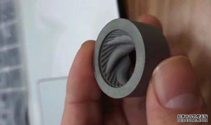 3D打印不規(guī)則<a href='http://xingqiuwz.cn' target='_blank'><u>內(nèi)孔拋光</u></a>